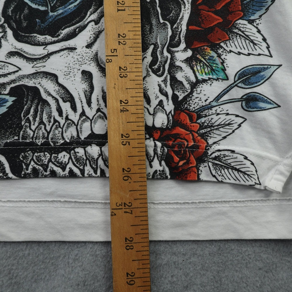 Robert Graham Shirt Mens XL White Gothic Graphic Skull Crow Roses Tee - Picture 9 of 14